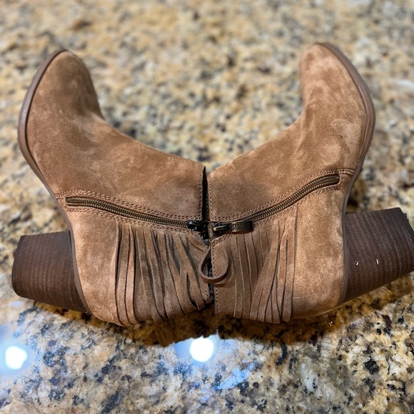 Ladies short boots - Picture 7 of 8